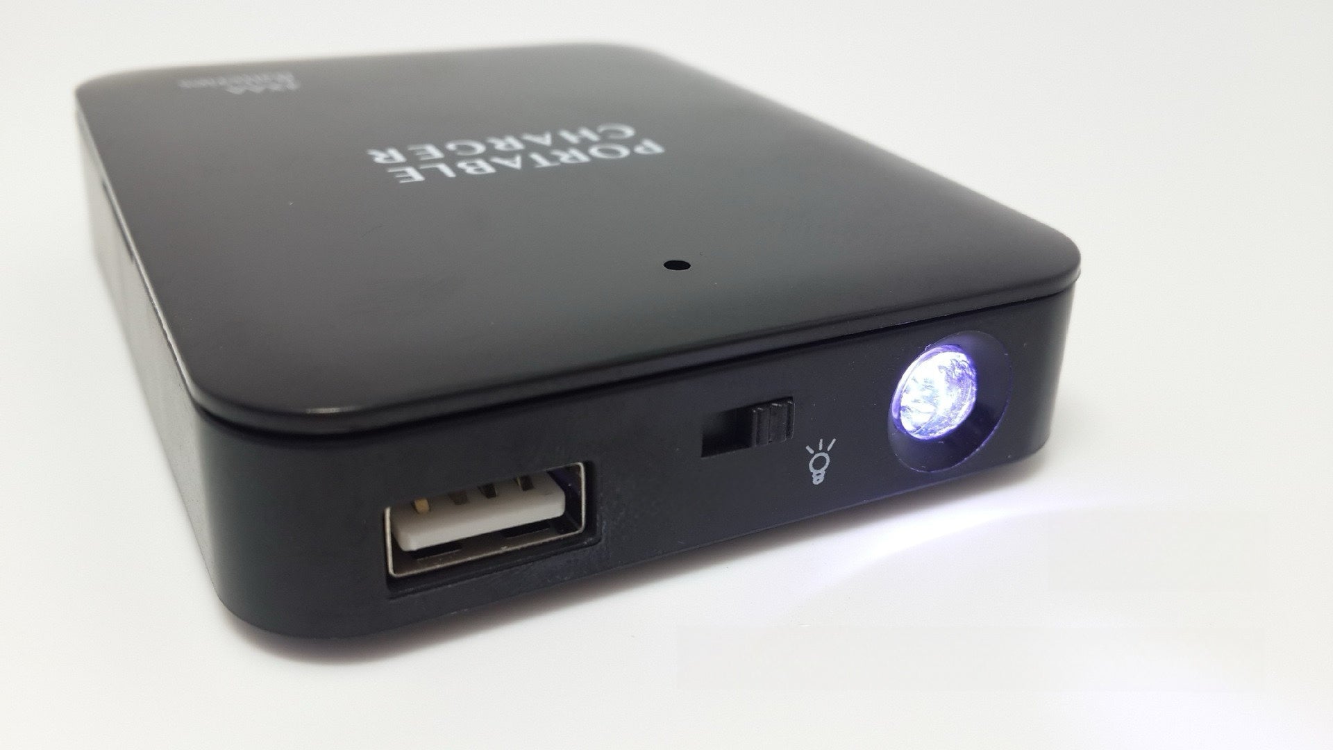 LITEGUEST USB Power Bank – AA Battery with LED Flashlight